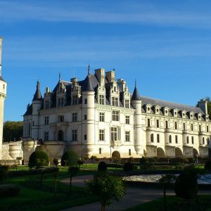 Viaggio tra i Castelli della Loira in Francia, un itinerario di storia e bellezza