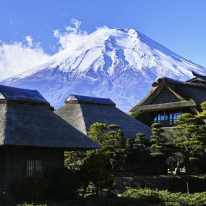 Giappone, un viaggio in treno per immergersi nella cultura orientale