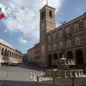 Pittura e scultura tra duecento e trecento a Fabriano