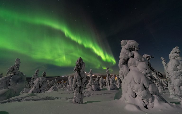 aurora-borealis-