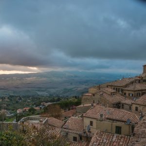 Visitare la Toscana: i borghi di San Miniato, Volterra e San Giminiano