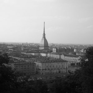 Torino, tra magia bianca e magia nera, un itinerario per Halloween