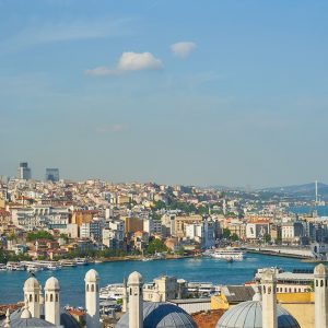 Istanbul, in bilico tra due continenti