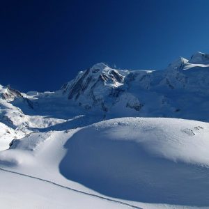 Zermatt, l’eccellenza Svizzera della neve, sciare d’inverno… e anche d’estate