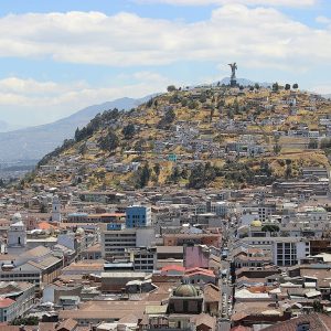 Quito la capitale dell’Ecuador, una città circondata da vulcani