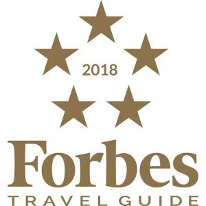 Hotel italiani premiati da Forbes Travel Guide, l’ospitalità luxury nel mondo