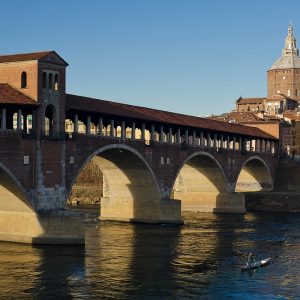 Pavia: dal Castello Visconteo, al Ponte Coperto e le sue tante belle chiese