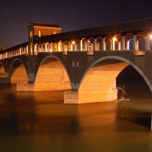 Pavia: dal Castello Visconteo, al Ponte Coperto e le sue tante belle chiese