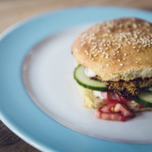 I facili e gustosi hamburger di patate, menta e…