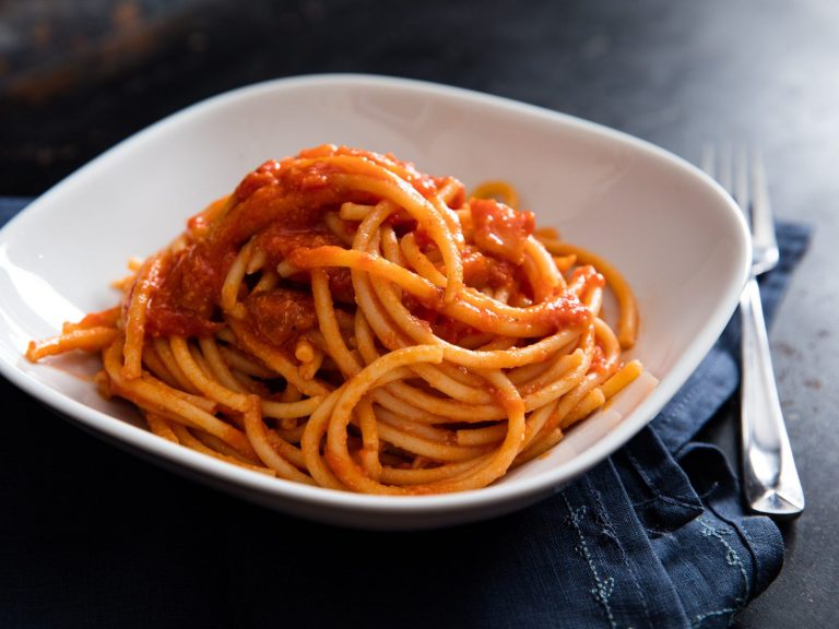 Bucatini amatriciana