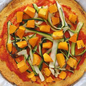 Pizza alla zucca e zucchine con impasto al cavolfiore