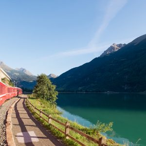 Trenino Rosso del Bernina: in viaggio da Tirano a St. Moritz