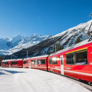 Trenino Rosso del Bernina: in viaggio da Tirano a St. Moritz