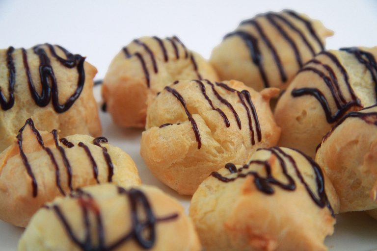 profiteroles