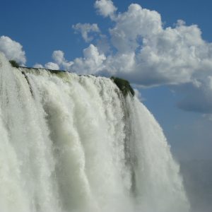 Le cascate di Iguazù, al confine tra Argentina e Brasile