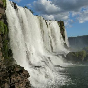 Le cascate di Iguazù, al confine tra Argentina e Brasile