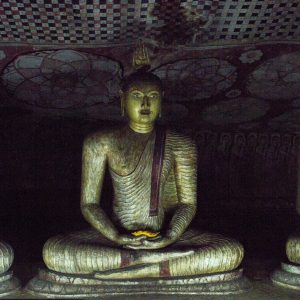 Il tempio d’oro di Dambulla, un tesoro scavato nella roccia