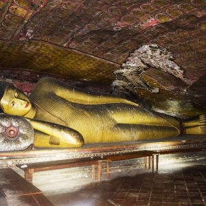 Il tempio d’oro di Dambulla, un tesoro scavato nella roccia