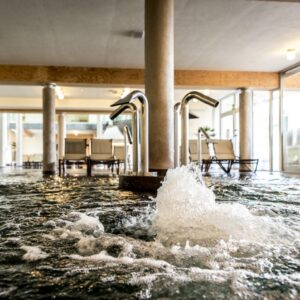 Aqualux Hotel SPA Suite & Terme Bardolino: relax al Lago di Garda