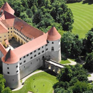 Castello di Mokrice, hotel di lusso in Slovenia per appassionati di golf