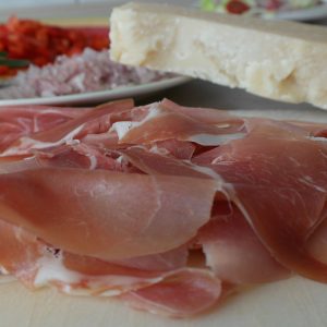 Guida ai castelli di Parma: un itinerario storico ed enogastronomico