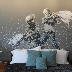 The Walled Off l’hotel ideato da Banksy in Palestina