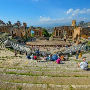 In Sicilia per riscoprire Taormina in inverno