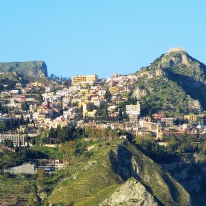 In Sicilia per riscoprire Taormina in inverno