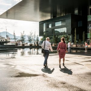 Il Centro Cultura e Congressi (KKL) dove ha sede il Museo d’Arte di Lucerna che in occasione dei 200 anni dalla sua fondazione ospita retrospettiva dedicata all’artista inglese William Turner, affascinato dal Lago di Lucerna.