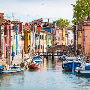 Vacanza a Venezia esplorando la laguna con l’houseboat