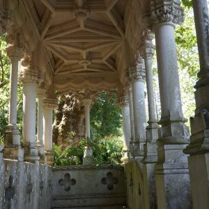 In Portogallo, itinerario del mistero a Quinta da Regaleira