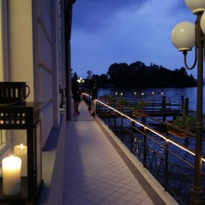 Hotel Araba Fenice, lusso e storia sul lago di Iseo