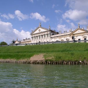 Crociera sul Brenta alla scoperta delle Ville Venete