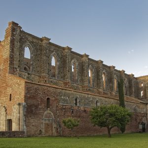 Abbazia di San Galgano e la Spada nella Roccia