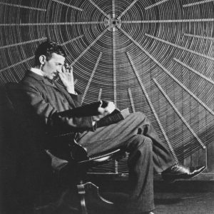 Nikola Tesla, il grande scienziato, in mostra a Milano