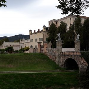 Vista esterna del Castello del Catajo