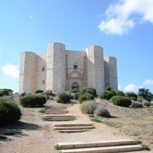 Visitare Castel del Monte in Puglia, sulle tracce dei Templari