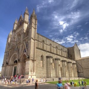 Orvieto sotterranea ed il Pozzo di San Patrizio, itinerario in Umbria