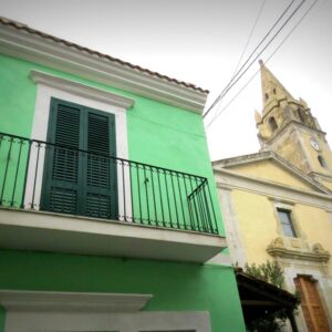 In Sicilia, nella tana del drago di Mongiuffi Melia