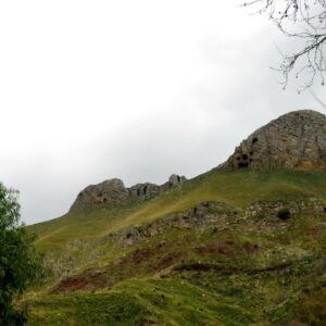 In Sicilia, nella tana del drago di Mongiuffi Melia