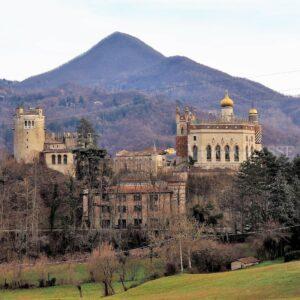 Rocchetta Mattei, il Castello dei Misteri a Bologna