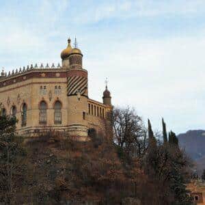 Rocchetta Mattei, il Castello dei Misteri a Bologna