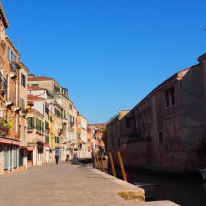 Insolito itinerario a Venezia tra i fantasmi di Cannaregio