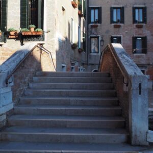 Insolito itinerario a Venezia tra i fantasmi di Cannaregio