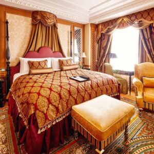 Un soggiorno di lusso al Fairmont Grand Hotel Kyiv in Ucraina