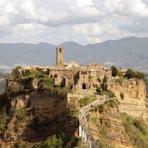 Viaggio in Lazio nella città delle fiabe di Civita di Bagnoregio