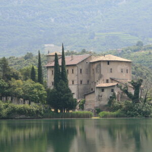 Castello di Toblino, una magia tra i laghi del Trentino