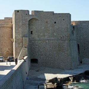 Il castello dei fantasmi a Monopoli, in Puglia