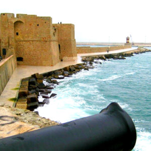 Il castello dei fantasmi a Monopoli, in Puglia