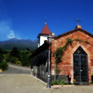 Catania, itinerario tra le chiese sepolte dalla lava